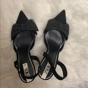 Zara Bow Pointed Toe Heel